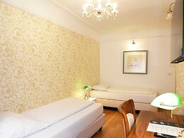 Allegro Hotel