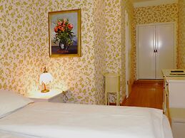 Allegro Hotel