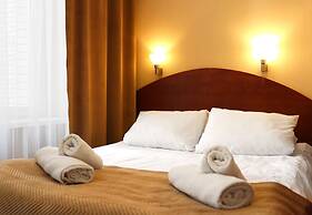 Lothus Hotel