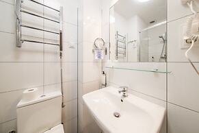Lothus Hotel