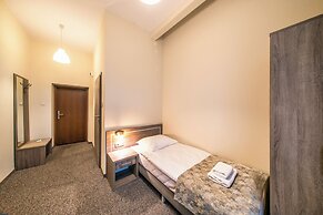 Lothus Hotel
