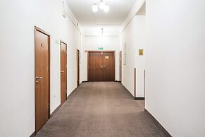 Lothus Hotel