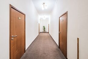 Lothus Hotel