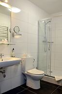 Lothus Hotel