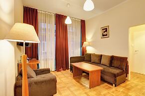 Lothus Hotel