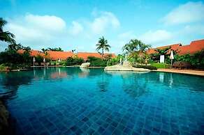 Golden Pine Resort