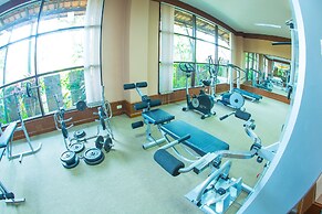 Golden Pine Resort