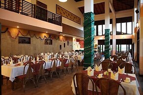 Golden Pine Resort