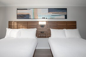 Coast Dawson Creek Hotel