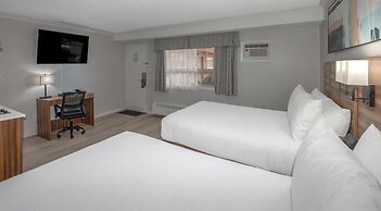 Coast Dawson Creek Hotel