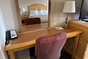 Travelodge by Wyndam Chetwynd