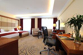 Kempinski Hotel Khan Palace