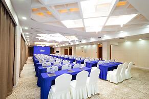 Kempinski Hotel Khan Palace