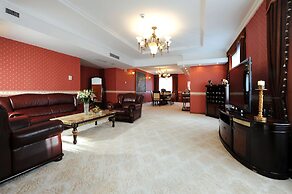 Kempinski Hotel Khan Palace