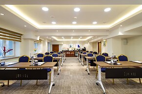 Kempinski Hotel Khan Palace