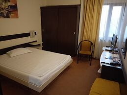 Hotel Rapsodia City Center
