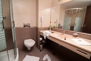 Hotel Rapsodia City Center