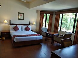 Issacs Residency