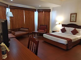 Issacs Residency
