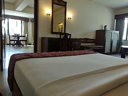 Issacs Residency