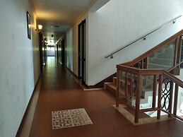Issacs Residency