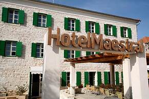 Hotel Maestral