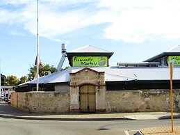 Terrace Central B&B Hotel