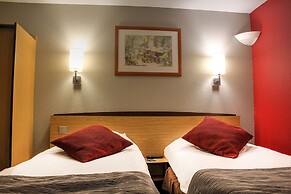 Hôtel Inn Design Restaurant Bourges