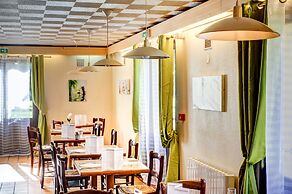 Hôtel Inn Design Restaurant Bourges