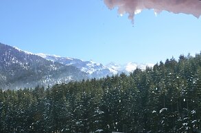Manali Heights