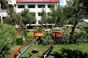 Manali Heights