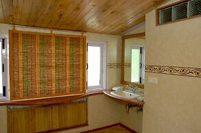 Manali Heights