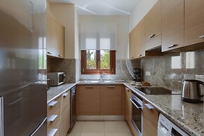 Aphrodite Hills Rentals – Apartments