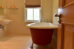 Moness Resort