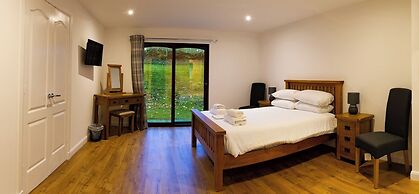 Moness Resort