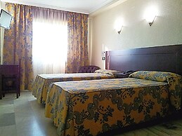 Averroes Hotel