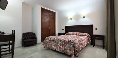 Averroes Hotel