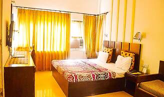 Hotel Raj Darbar