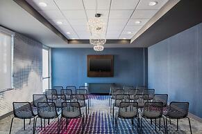 Aloft by Marriott Phoenix-Airport