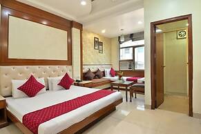 Hotel Aster Inn