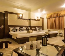 Hotel Aster Inn