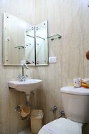 Hotel Aster Inn