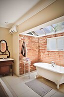 Accommodation @ Van's