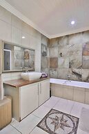 Accommodation @ Van's