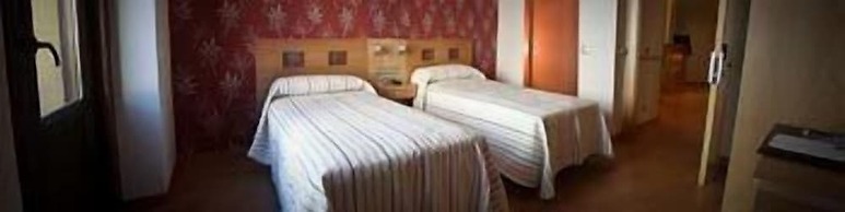 Hostal Abami II