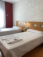 Hostal Abami II