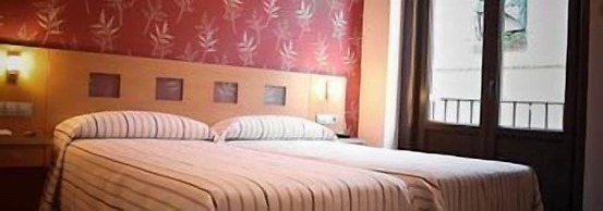 Hostal Abami II