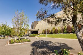Mantra Melbourne Melton