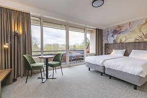 Fletcher Familiehotel De Hunzebergen