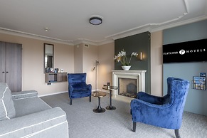Fletcher Familiehotel De Hunzebergen